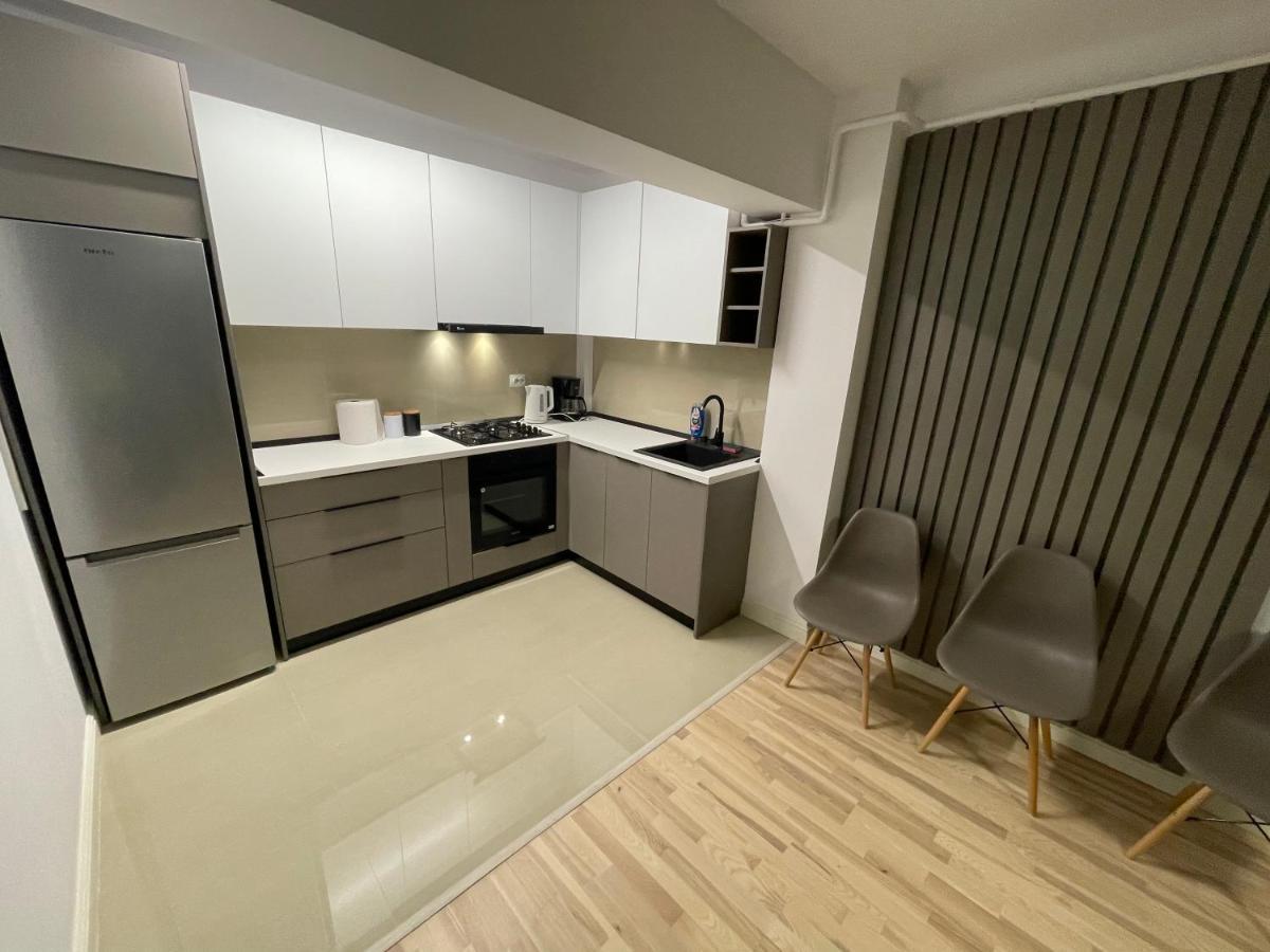 Modern Gray / Designed Apartman Jászvásár Kültér fotó